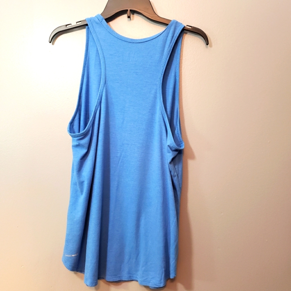 Reebok Speedwick tank top size medium - Picture 2 of 4